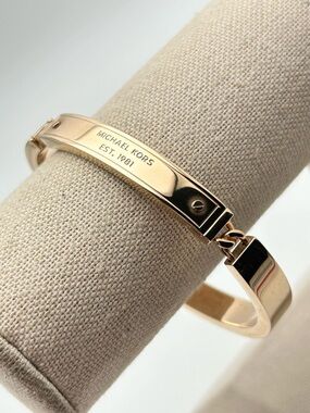 Michael Kors Rose Gold Heritage Plaque Bangle Bracelet